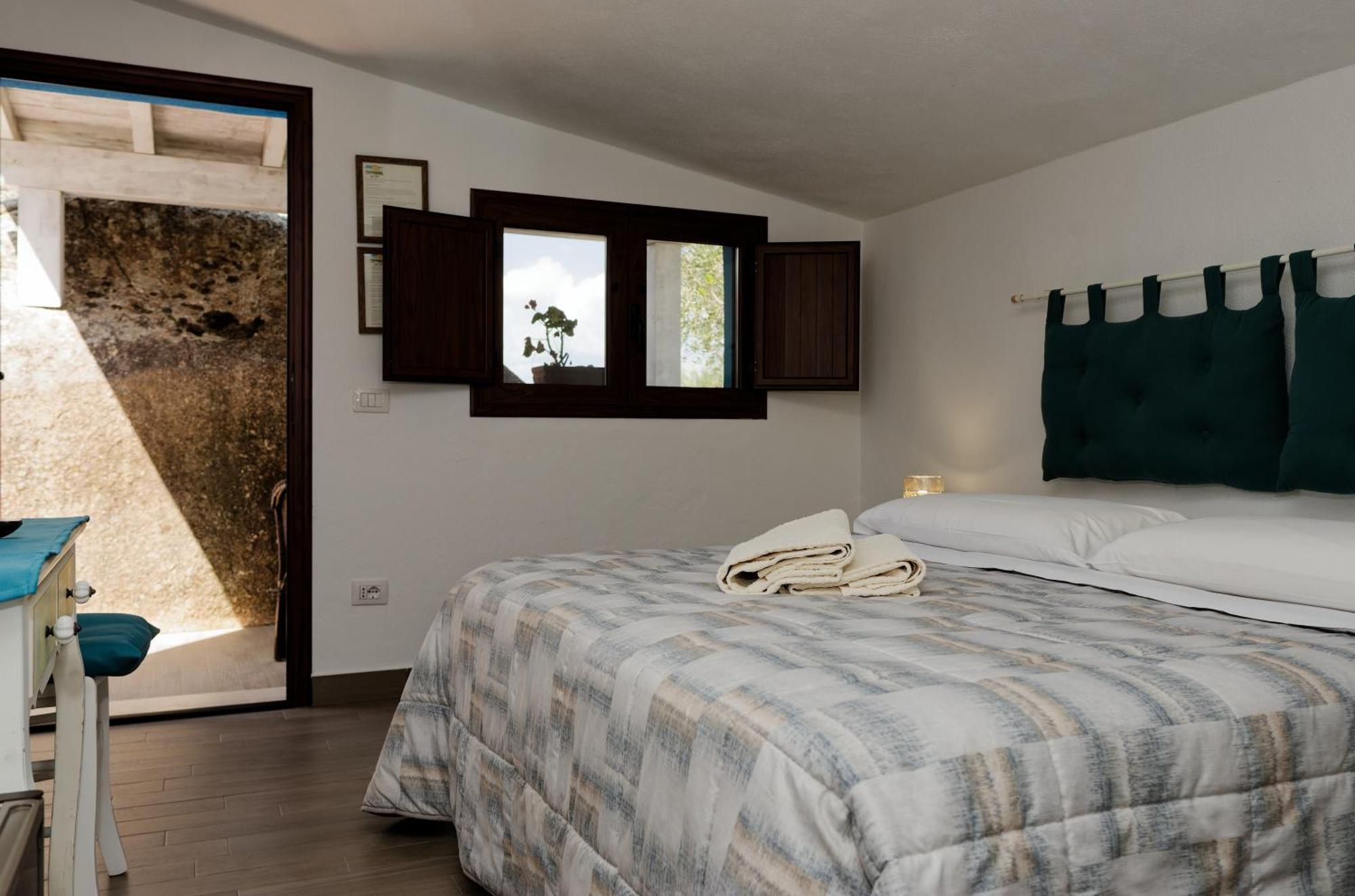 B&B Tiscali Dorgali Exterior foto